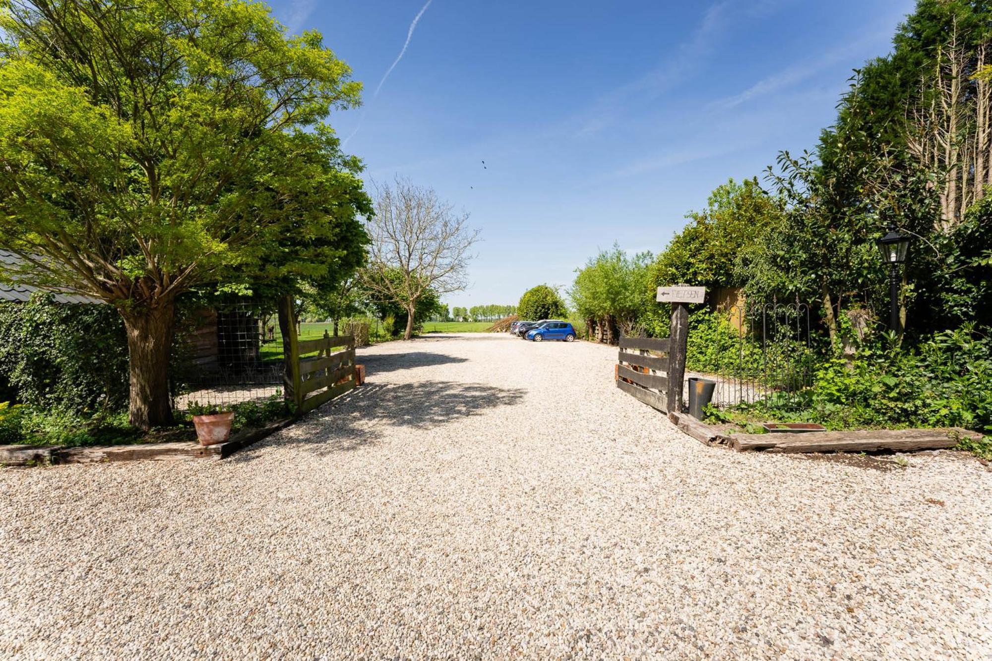 Herberg De Lingehoeve Oosterwijk Dış mekan fotoğraf